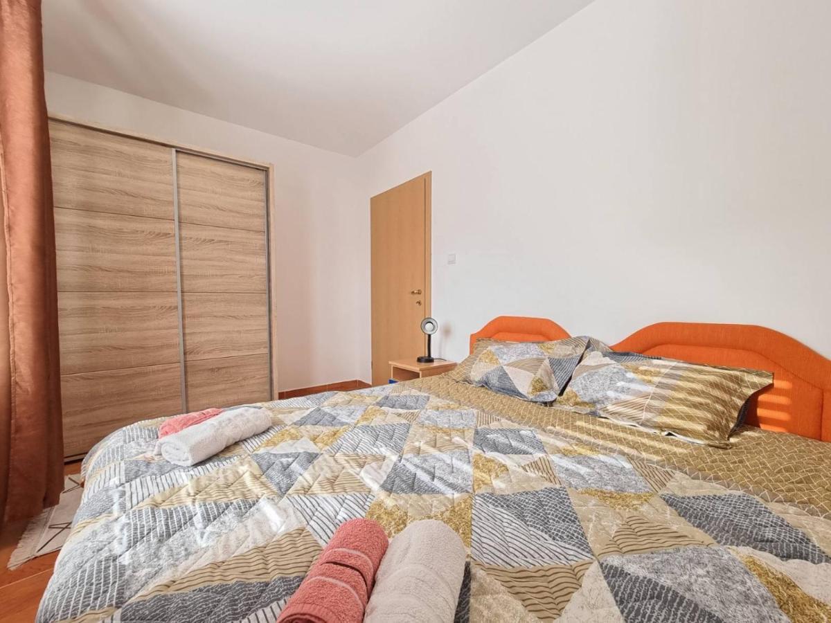 بودفا Dom Apartments المظهر الخارجي الصورة