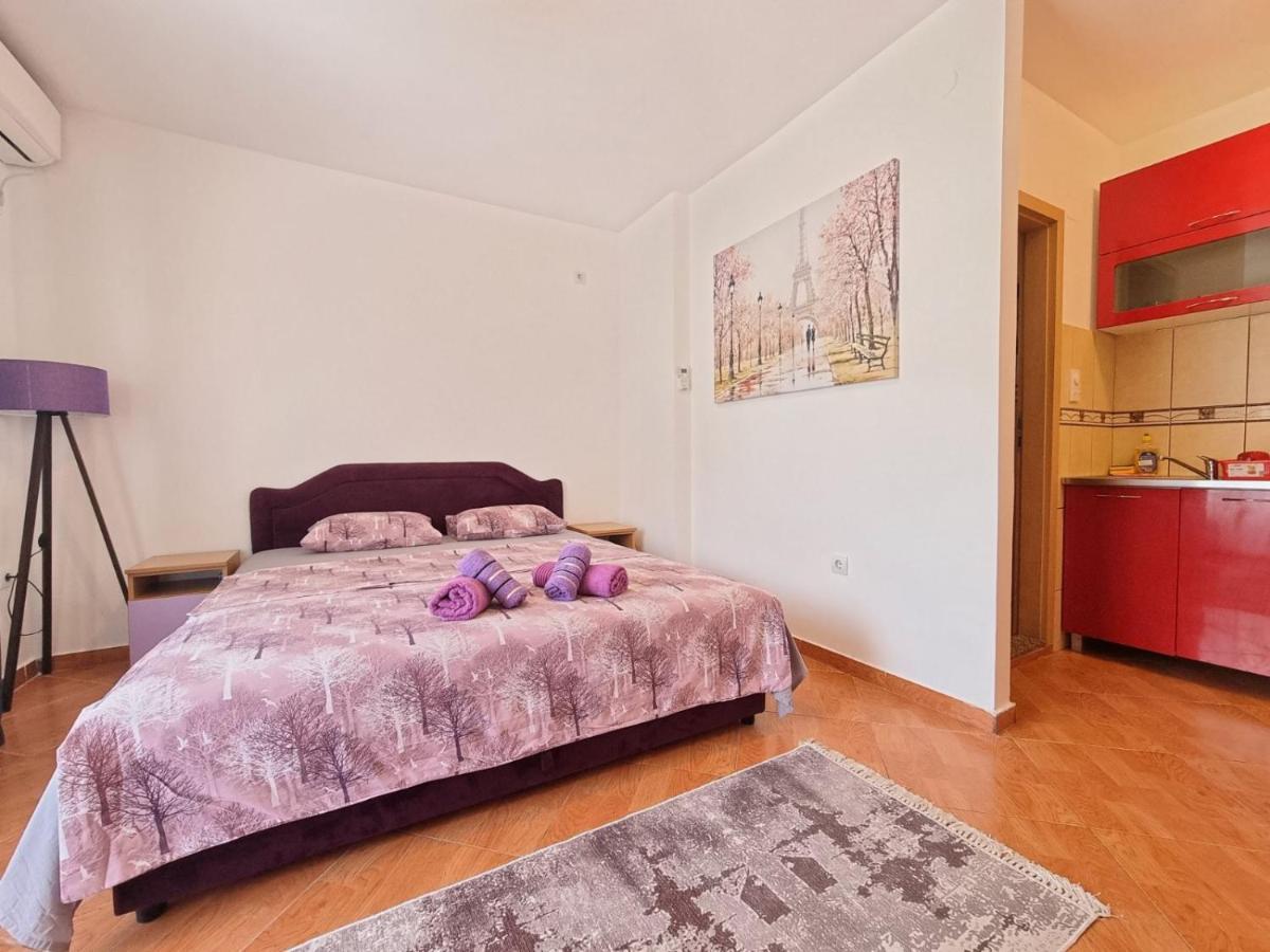بودفا Dom Apartments المظهر الخارجي الصورة